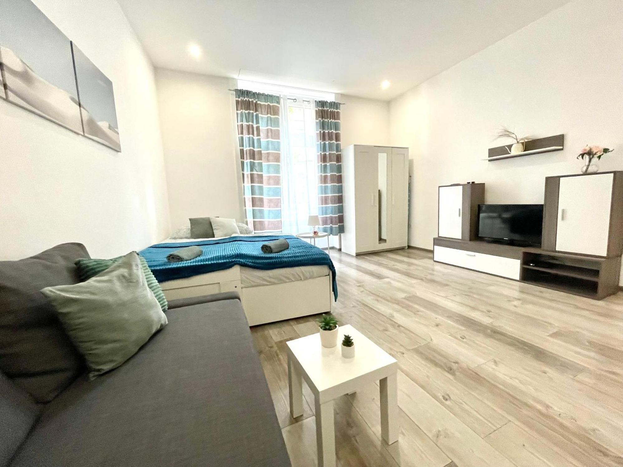 Relax Home With 2 Bedroom, 2 Bathroom For 6 People In The City Centre Free Coffee Будапешт Екстер'єр фото